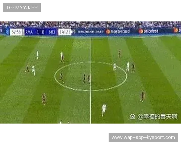 皇马角球后点混战终结，阿森西奥推射破门