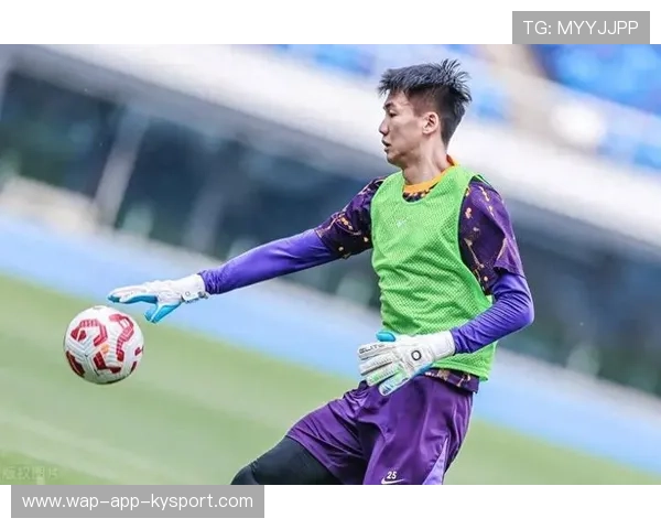 苏超门将齐雨熙加盟津门虎，与闫炳良竞争